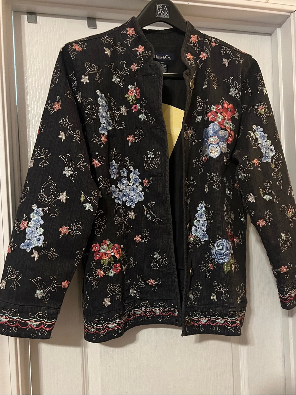 NWT Denim & Co Vintage Embroidered Floral Black Denim Jacket Large Art To Wear